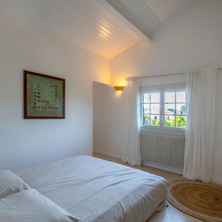 Villa Lumineuse Avec Piscine Chambres Ou Villa Saint-Georges-dʼOrques Buitenkant foto