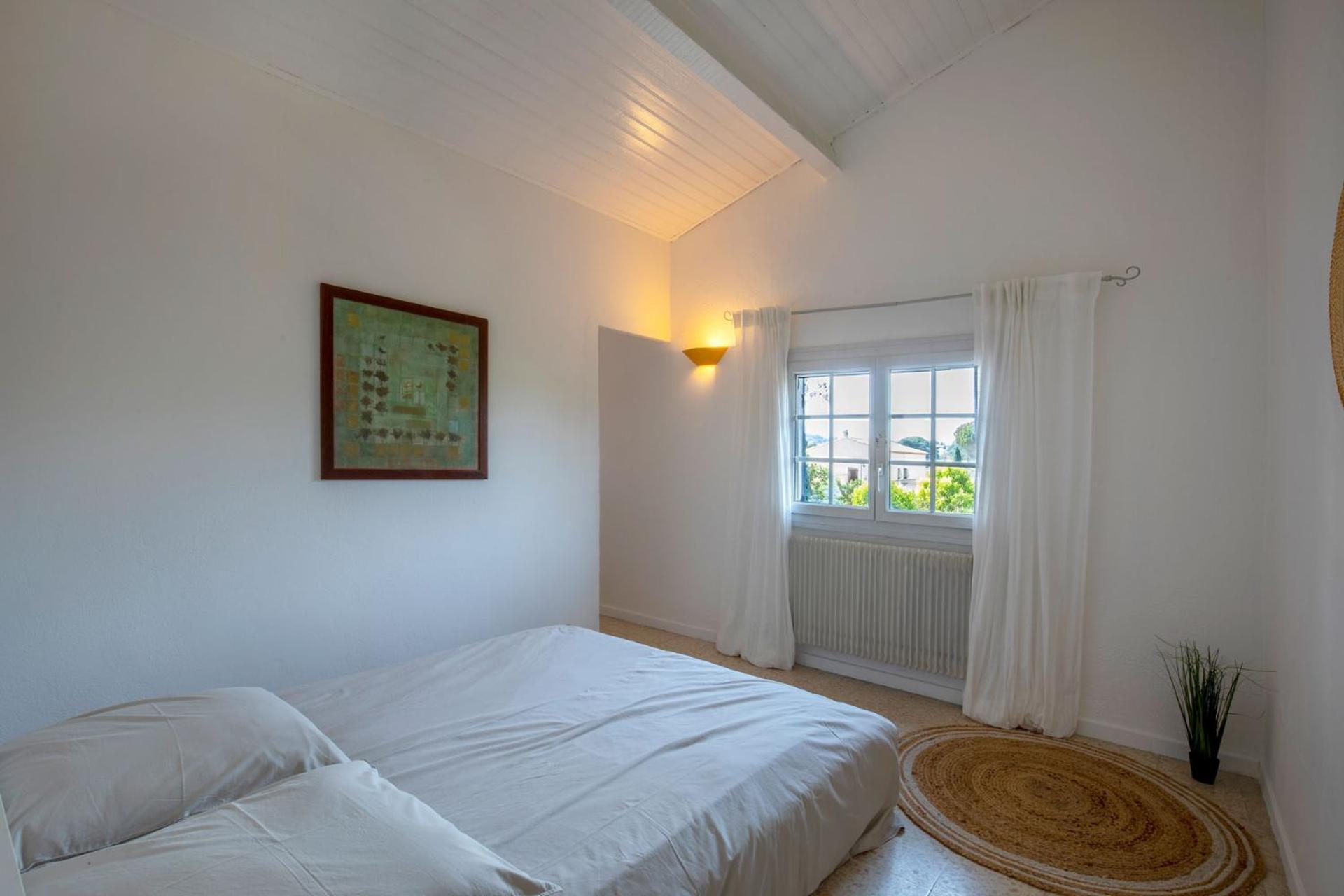 Villa Lumineuse Avec Piscine Chambres Ou Villa Saint-Georges-dʼOrques Buitenkant foto
