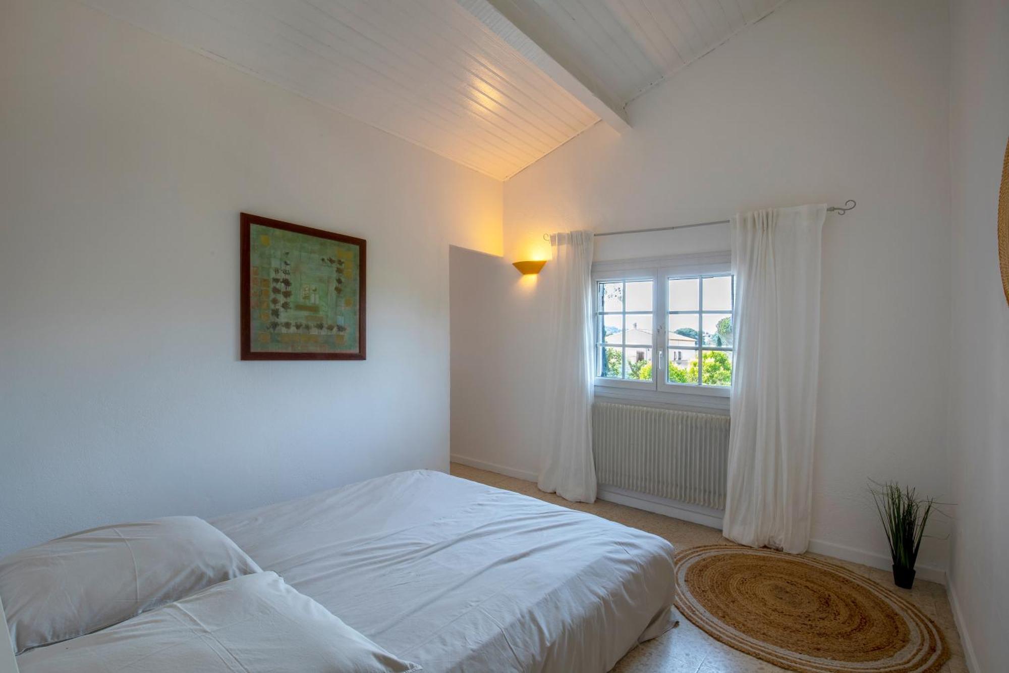 Villa Lumineuse Avec Piscine Chambres Ou Villa Saint-Georges-dʼOrques Buitenkant foto